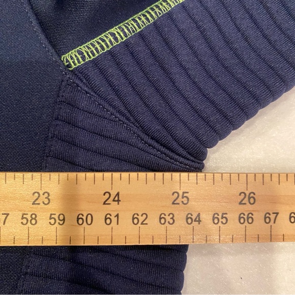 NFL Apparel x Seattle Seahawks Hoodie - Picture 5 of 9